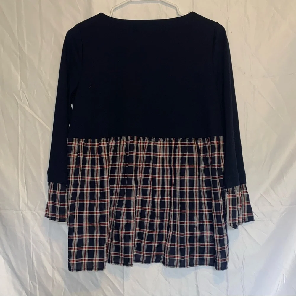 Loft Top - Picture 4 of 4